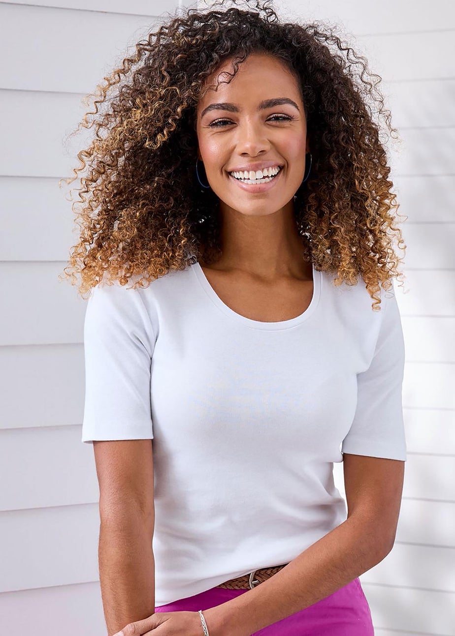 Cotton Traders White Wrinkle Free Short Sleeve Scoop Neck Top