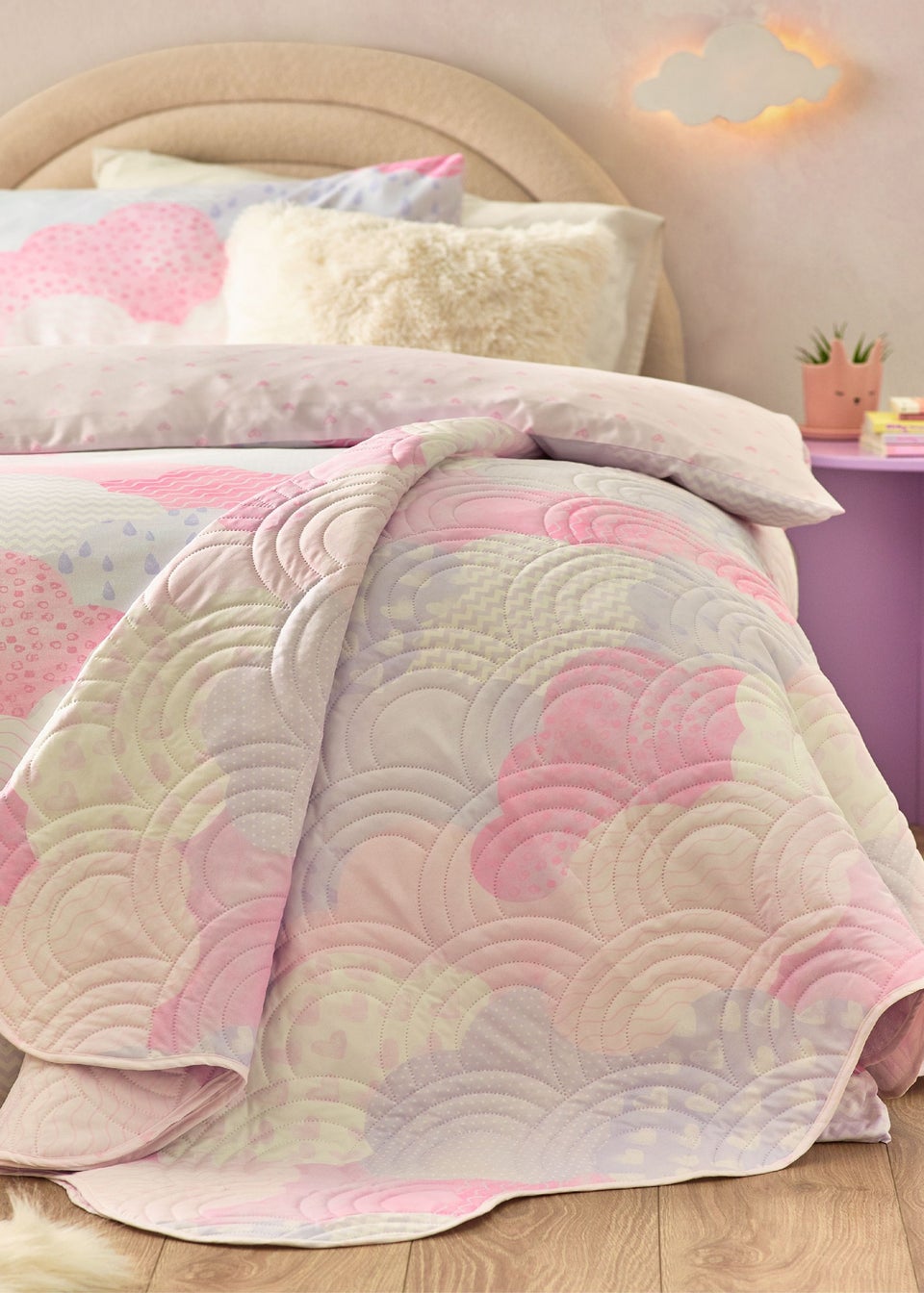 Catherine Lansfield Kids Soft Cloud Pink Pastel Bedspread (150x200cm)
