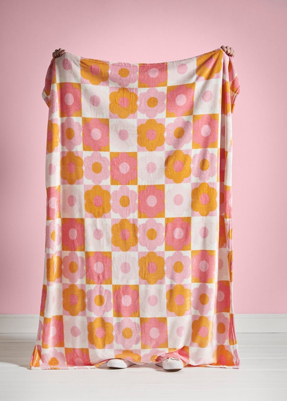 Catherine Lansfield Retro Daisy Cosy Fleece Pink Yellow Blanket Throw