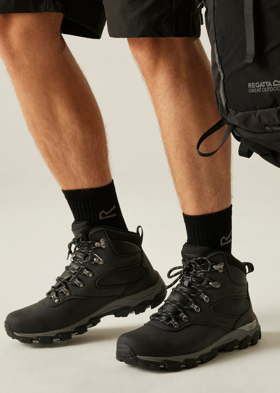 Regatta Black Holcombe Classic Waterproof Breathable Isotex Walking Boots