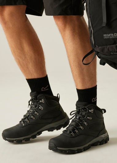 Regatta Black Holcombe Classic Waterproof Breathable Isotex Walking Boots