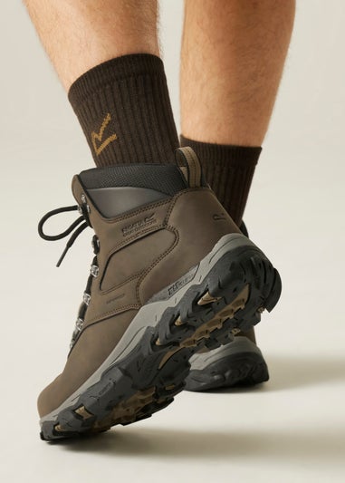 Regatta Peat Holcombe Classic Waterproof Breathable Isotex Walking Boots