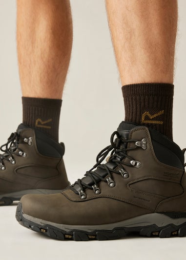 Regatta Peat Holcombe Classic Waterproof Breathable Isotex Walking Boots