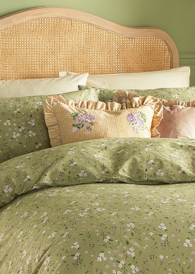 Wylder Martha Ruffle Embroidered Ruffle Yellow Cushion (50 x 50 x 8 cm)