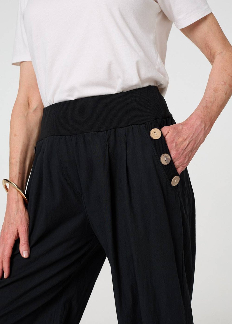 Izabel London Black Elasticated High Waist Loose Trousers