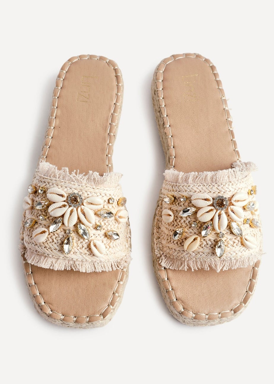 Linzi Seaside Beige Raffia Shell Embellished Flat Slider