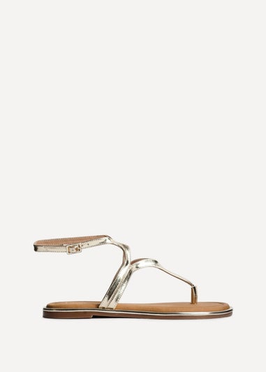 Linzi Trova Gold Toe Post Flat Sandals