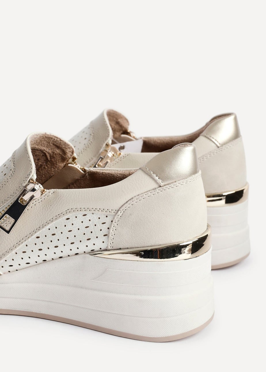 Linzi Madison Beige Faux Leather Platform Trainer