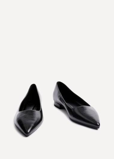 Linzi Orian Black Faux Leather Pointed Toe Ballet Flats