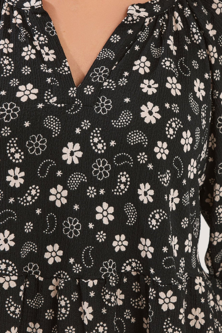 Yours Curve Black Floral Paisley Print Tiered Top