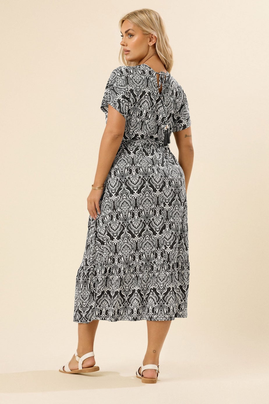 Yours Curve Black Paisley Print Midaxi Wrap Dress