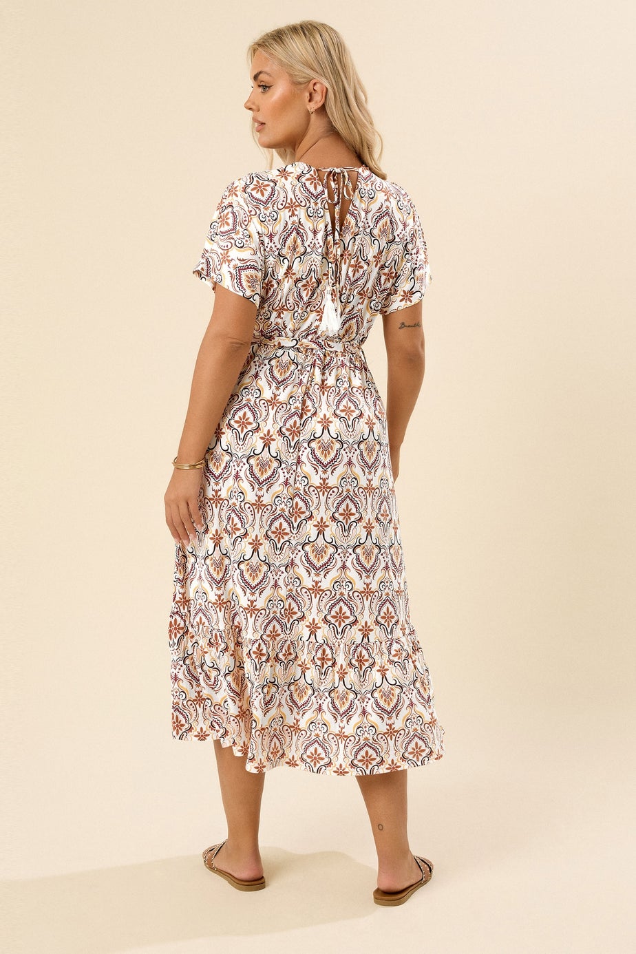 Yours Curve White Paisley Print Midaxi Wrap Dress