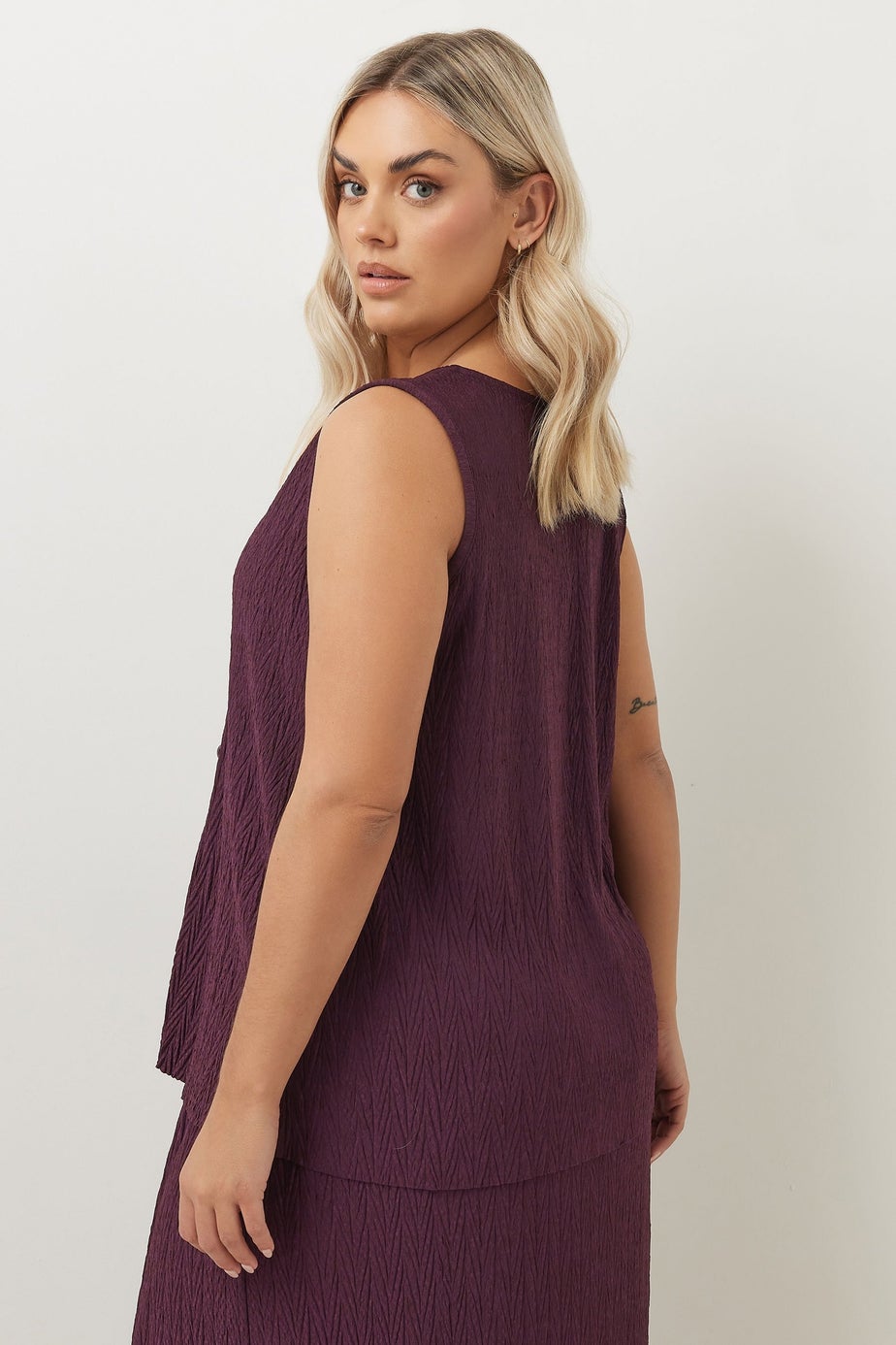 Yours Curve Purple Crinkle Plisse Waistcoat