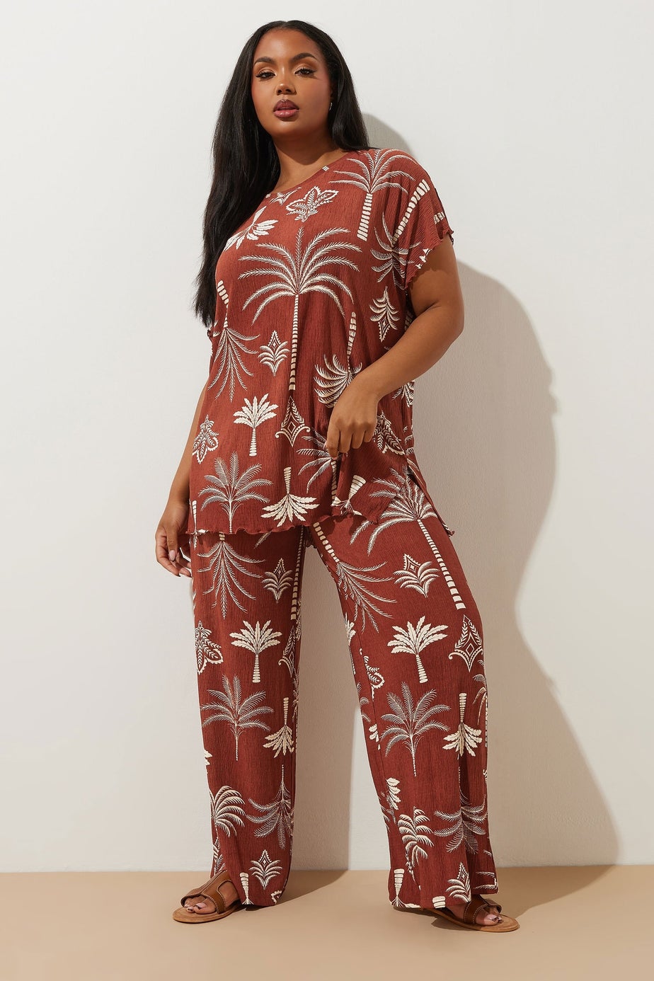 Yours Curve Brown Palm Print Plisse Top