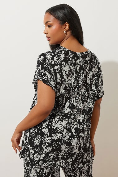 Yours Curve Black Abstract Print Plisse Top
