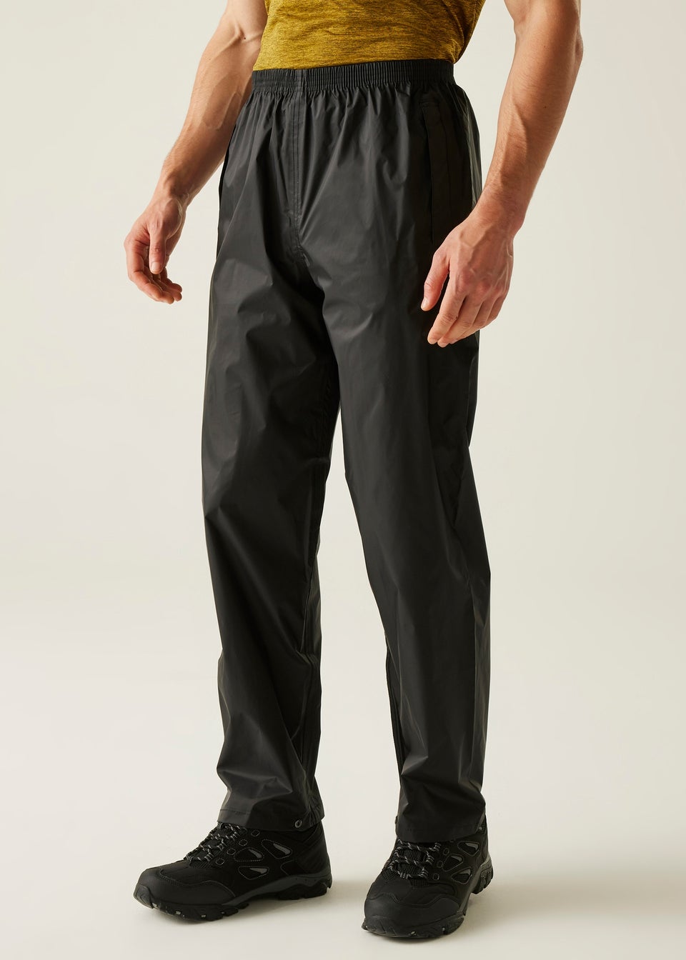 Regatta Kids Pack It Black Waterproof Breathable Isolite Overtrousers