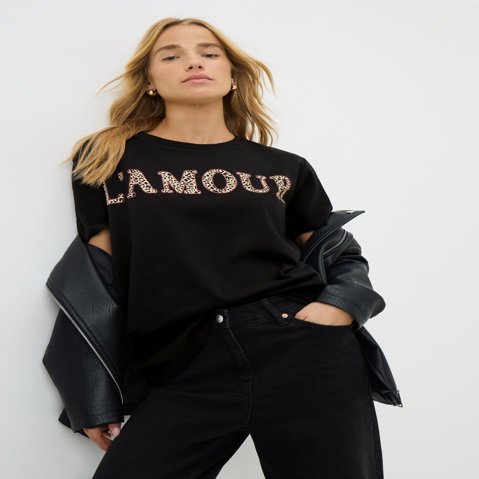 Black Leopard Lamour T-Shirt