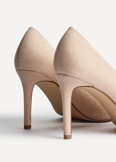 Linzi Martina Wide Fit Nude Faux Suede Classic Court Heel