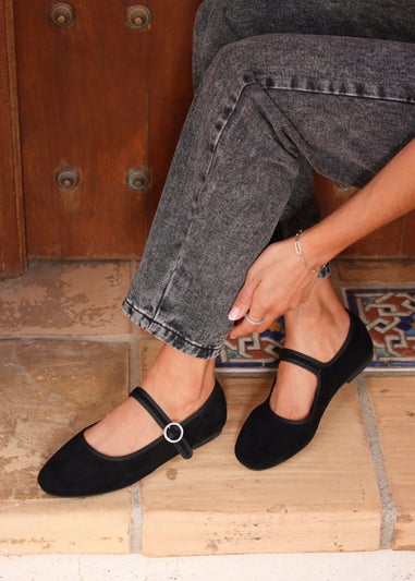 Linzi Graceful Black Faux Suede Ballet Pumps