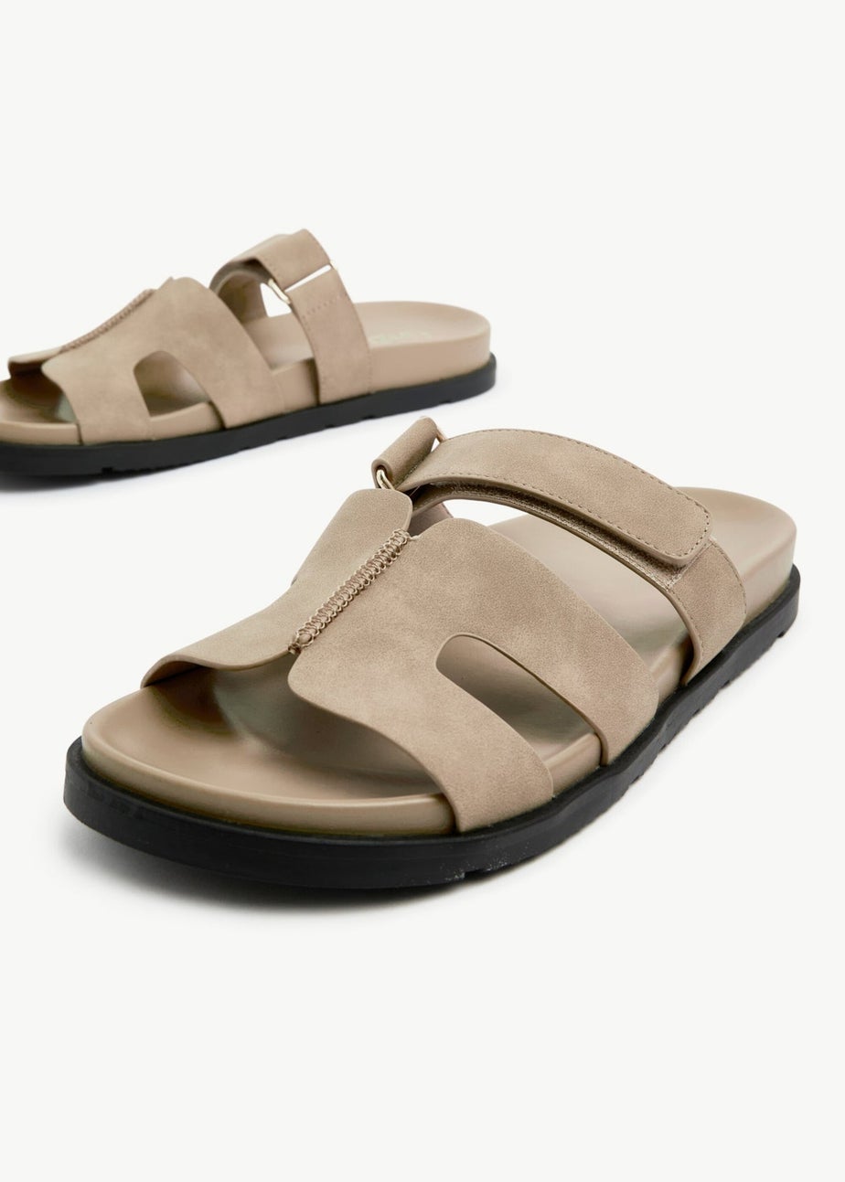 Linzi Emmy Taupe Faux Nubuck Footbed Linked Design Sandal