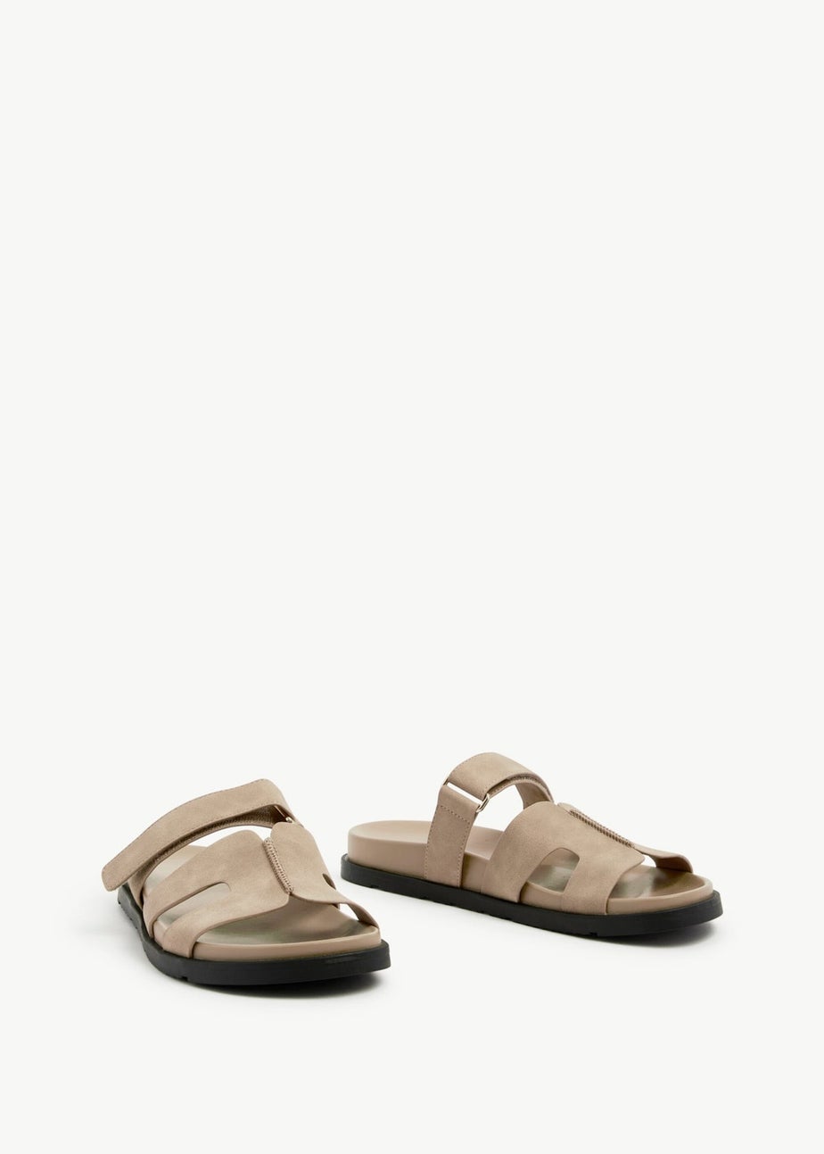 Linzi Emmy Taupe Faux Nubuck Footbed Linked Design Sandal