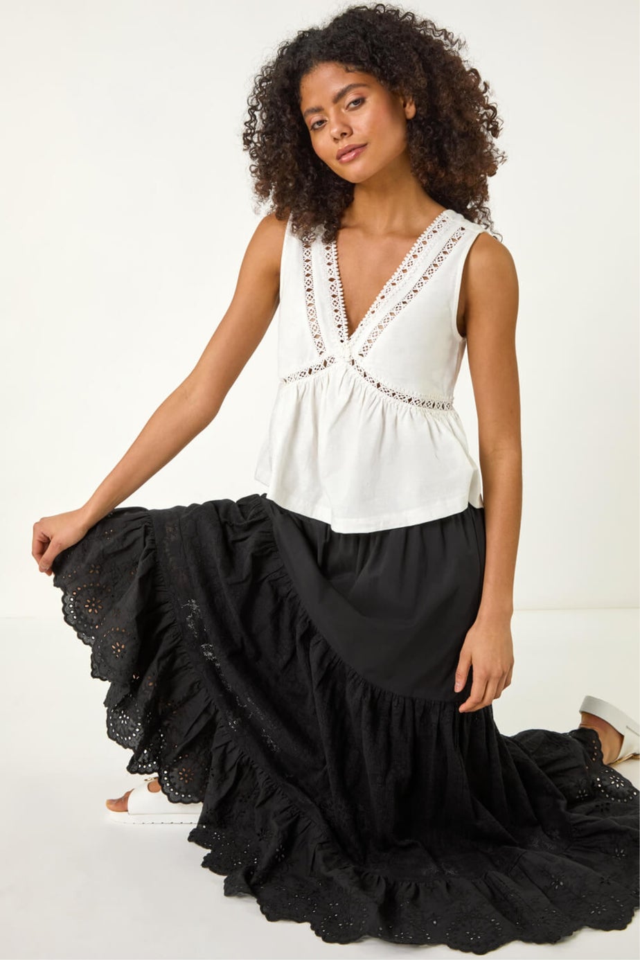 Dusk Black Dusk Tiered Broderie Maxi Skirt