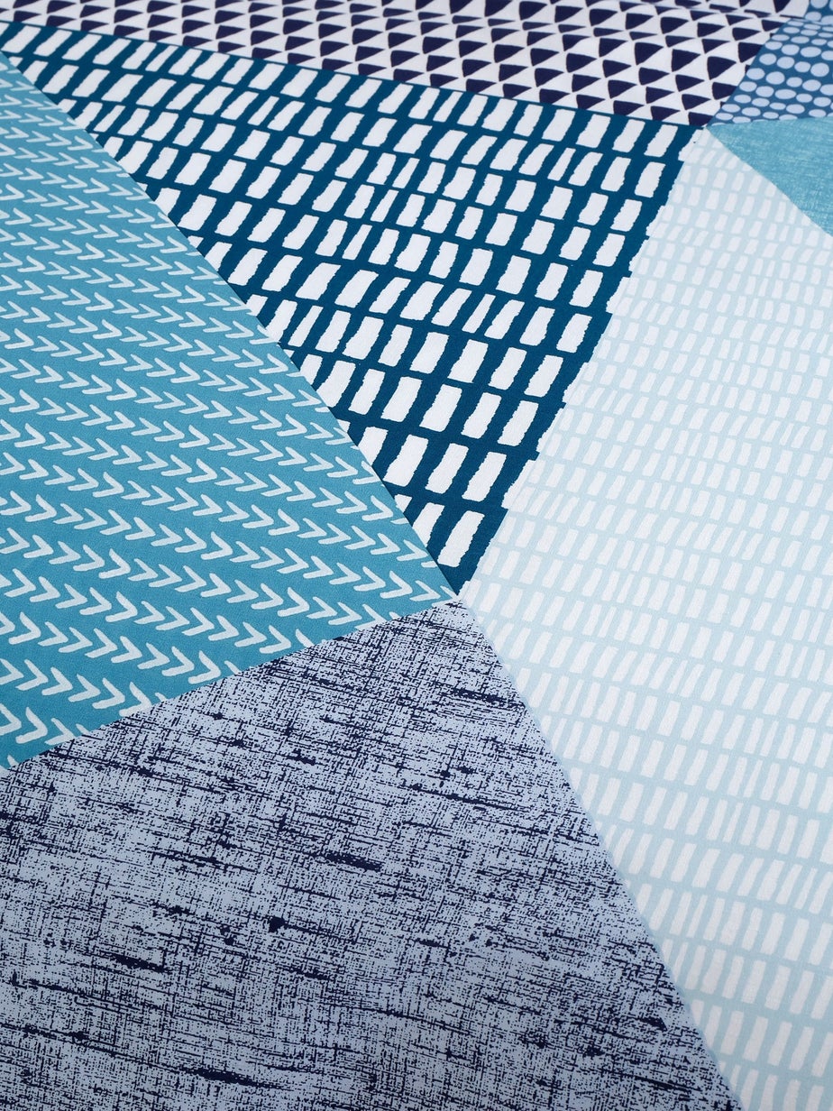 Catherine Lansfield Larsson Geo Reversible Duvet Cover Set Teal Green