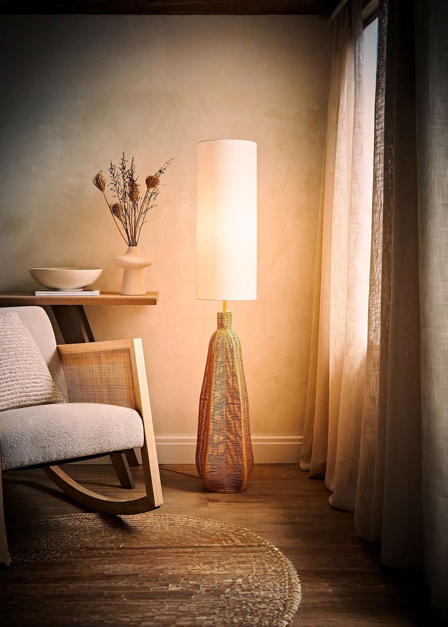 ValueLights Una White Tall Lamp Shade Rattan Midi Floor Lamp