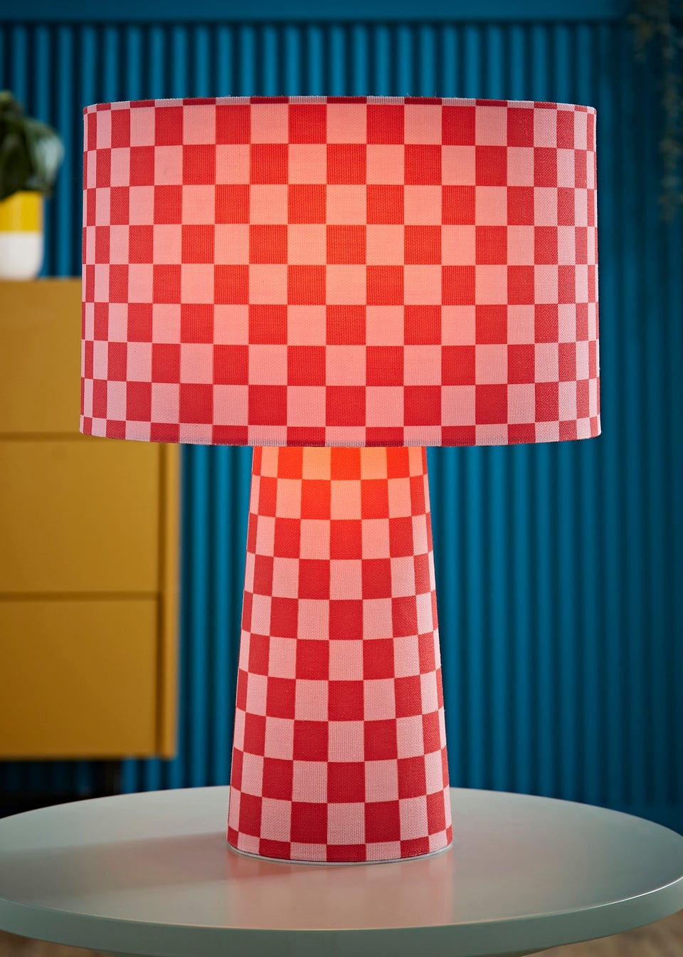 ValueLights Pritchard Pink Checkerboard Drum Shade Full Fabric Table Lamp