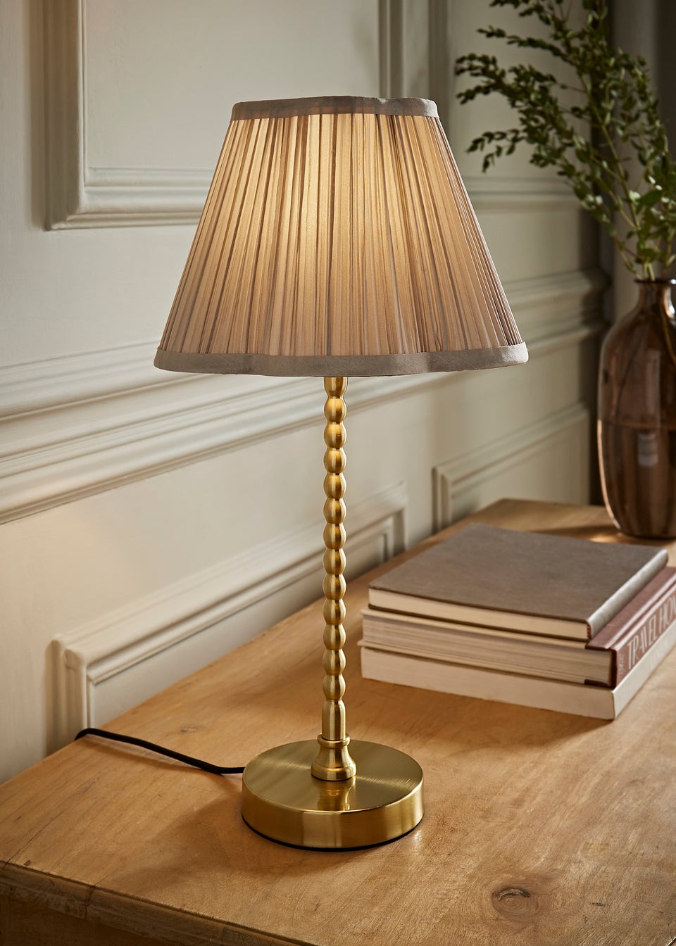 ValueLights Maeve Light Grey Pleated Faux Silk Scallop Shade Bobbin Table Lamp