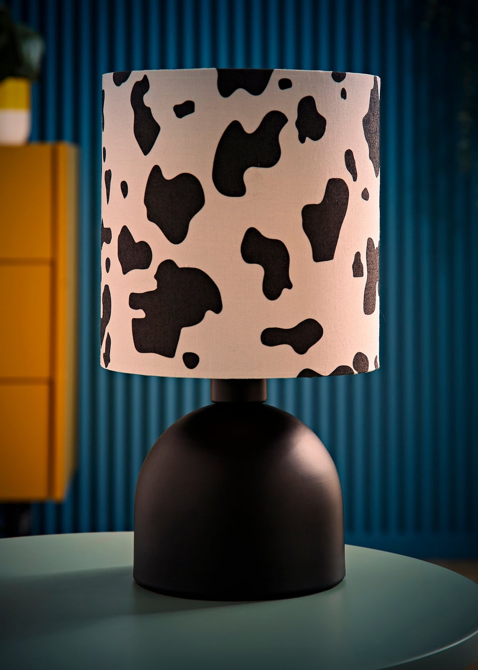 ValueLights Miley Cow Print Drum Lamp Shade Matte Black Table Lamp