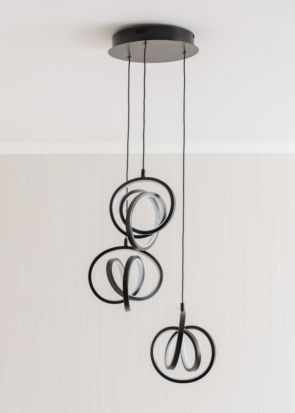 ValueLights Infinity Matte Black Loop Twirl 3 Way Cluster Drop LED Ceiling Pendant Light