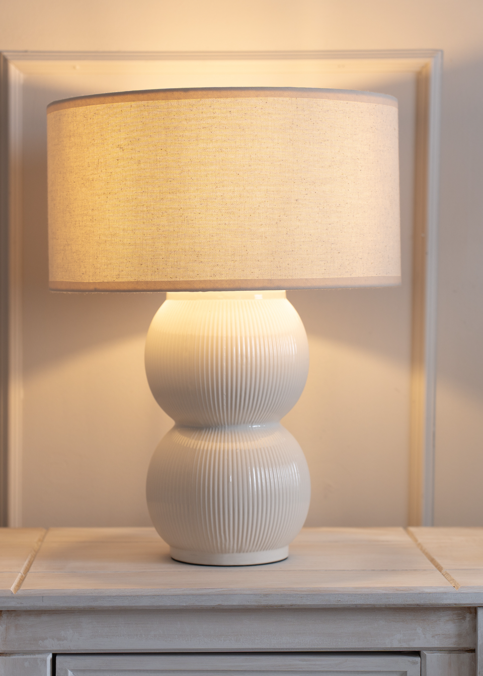 ValueLights Gemma Linen with Trim Drum Lamp Shade Stacked Ribbed Glazed Table Lamp