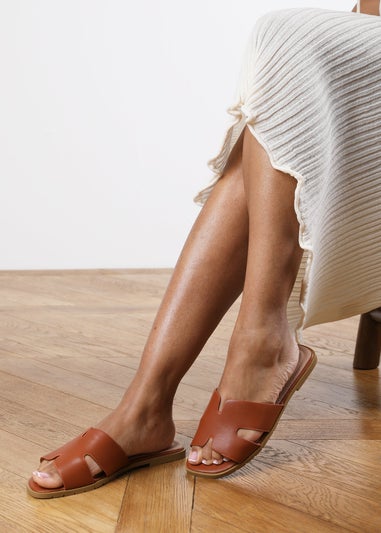 Where's That From Tan PU Alana Link Design Flat Sandals