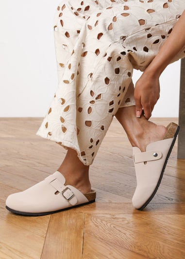 Where's That From Cream Suede Zara Slider Sandals