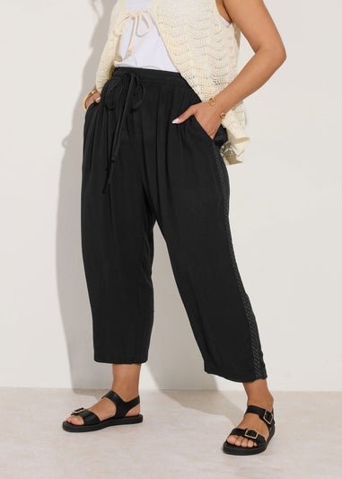 Yours Curve Black Crochet Trim Cropped Trousers