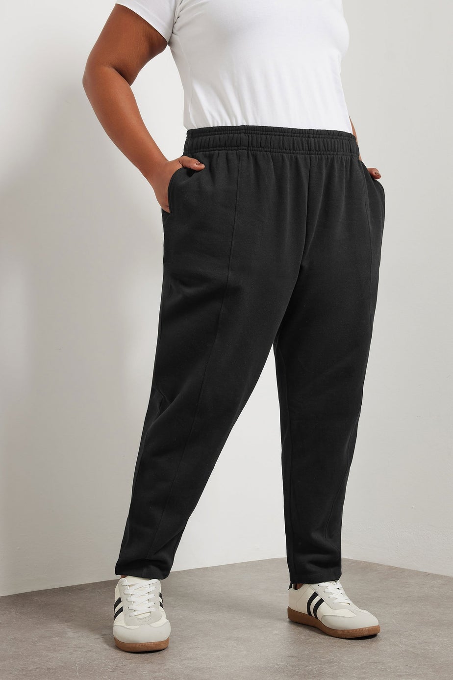 Yours Curve Black Tapered Leg Joggers