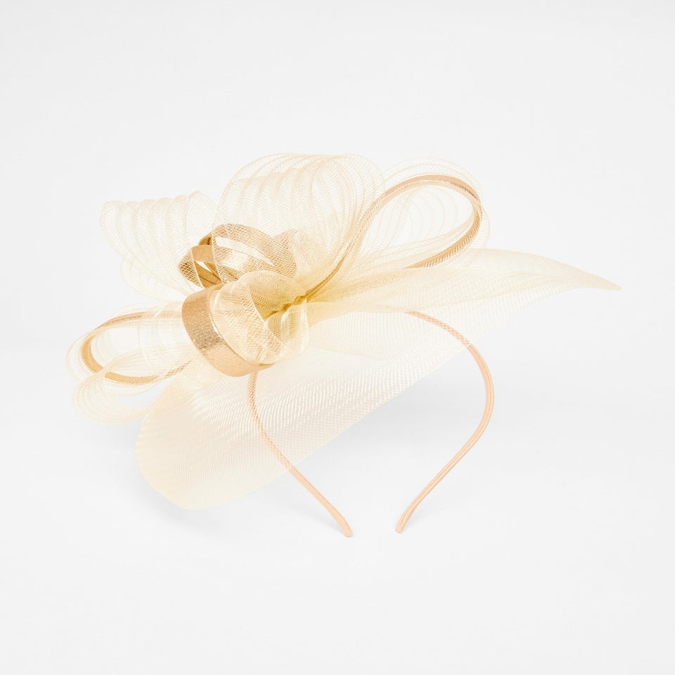 Quiz Gold Shimmer Loop Fascinator