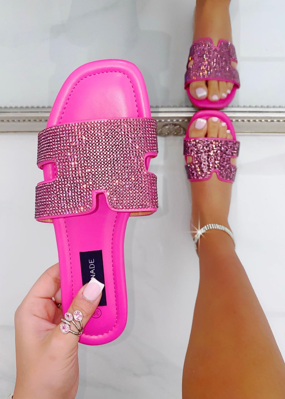 Love Lemonade Hot Pink Crystal Lush Halo Sliders