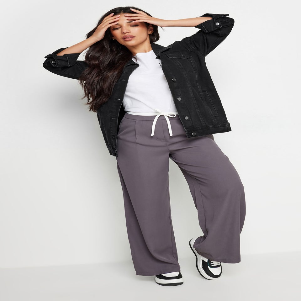 PixieGirl Petite Black Washed Oversized Denim Jacket