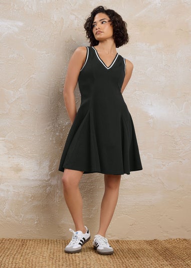 PixieGirl Petite Black Contrast Trim Sports Mini Dress