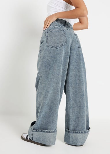 PixieGirl Petite Blue Wash Denim Turn Up Jeans