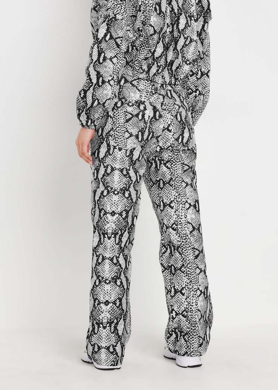 PixieGirl Petite Grey Snake Print Straight Leg Jeans