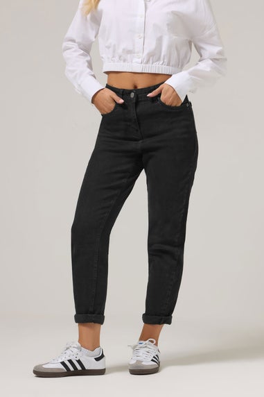 PixieGirl Petite Black Stretch Denim Mom Jeans