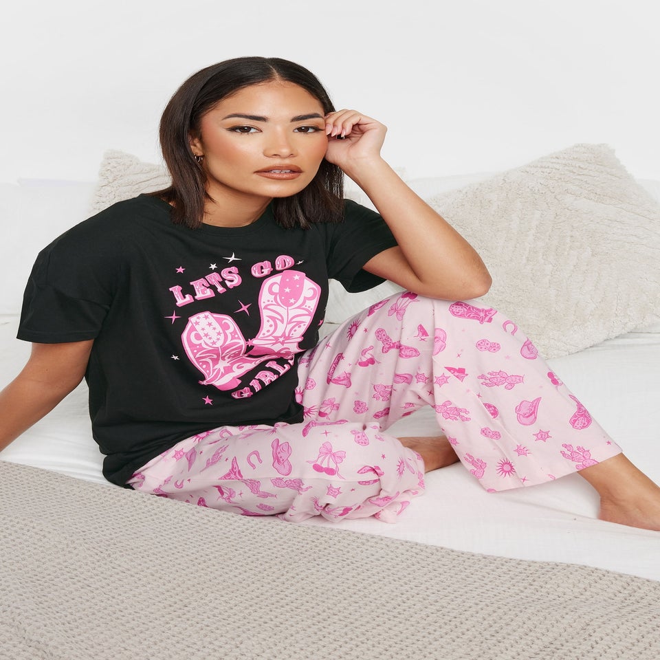 PixieGirl Petite Hot Pink 'Let's Go Girls' Cowboy Slogan Pyjama Set