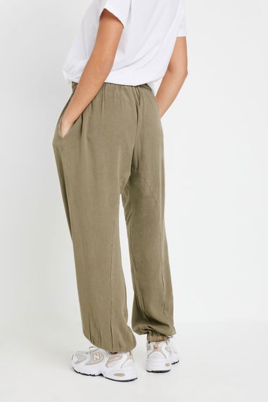PixieGirl Petite Brown Seam Detail Cuffed Trousers