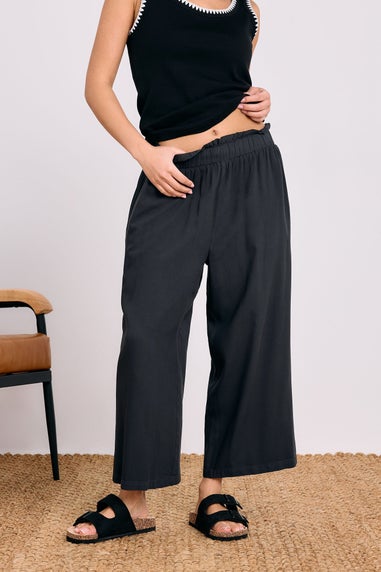 PixieGirl Petite Black Acid Wash Cropped Trousers