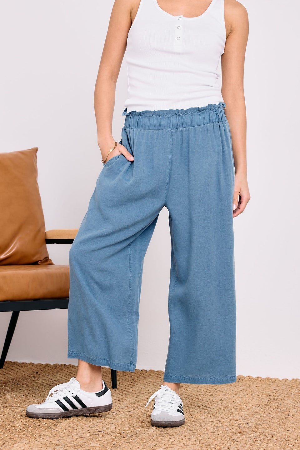 PixieGirl Petite Blue Acid Wash Cropped Trousers