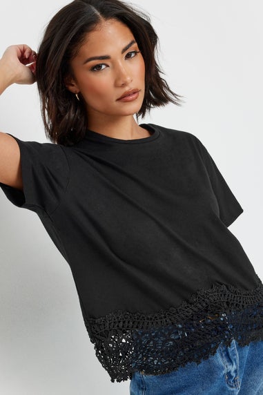 PixieGirl Petite Black Crochet Hemline T-Shirt