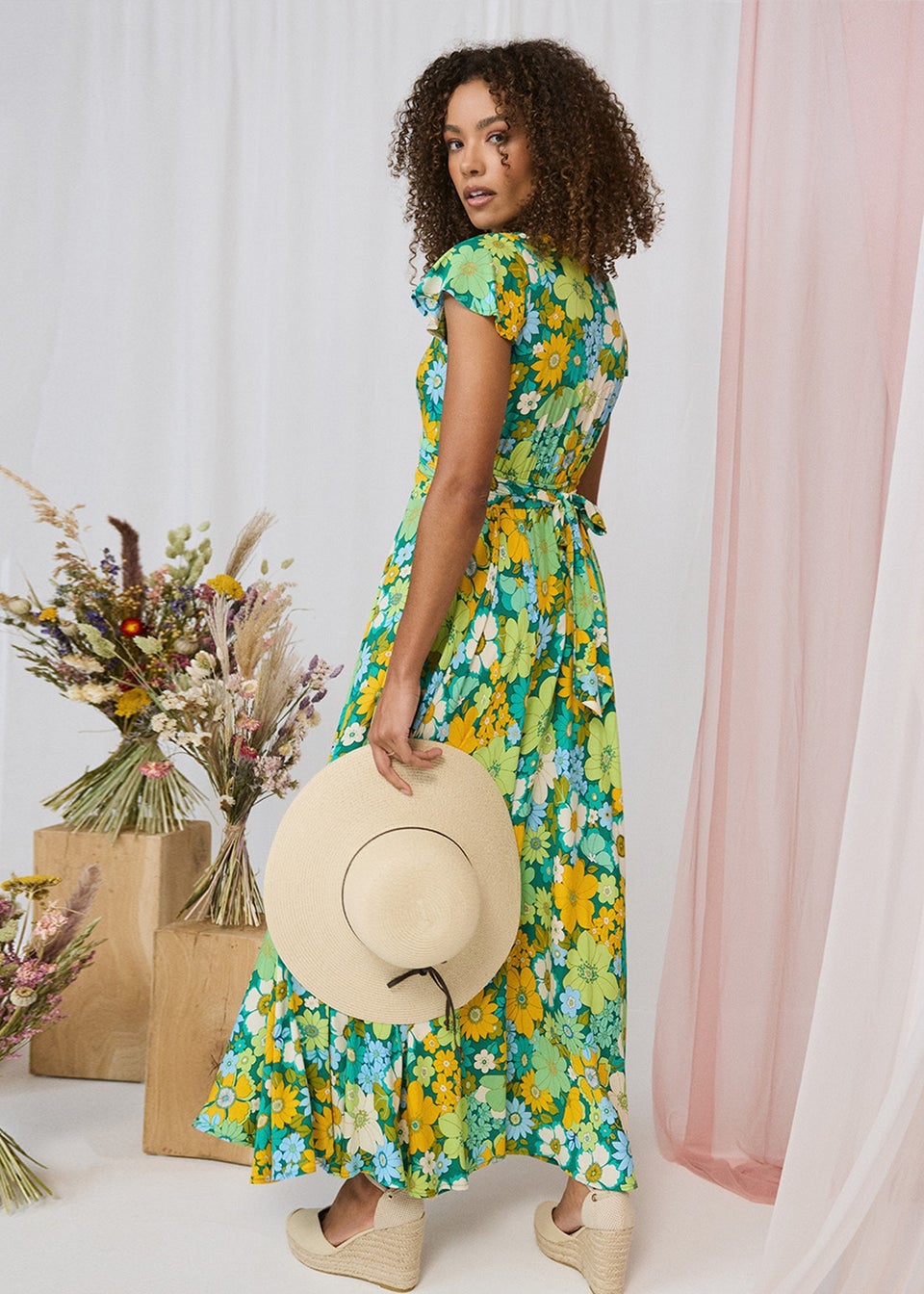 Izabel London Green Floral Ruched Cap Sleeve Maxi Dress